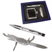 Набор: авторучка, фляжка и нож складной; 22х17х3,5 см; металл, искусственная кожа