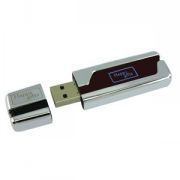 USB flash-память с подсвечивающимся логотипом (2Gb); 7,2х2,3х0,8 см; пластик