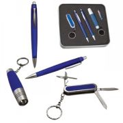 Набор: ручка и карандаш, фонарик на брелке и брелок-складной нож; голубой; 18х16,5х2,6 см; металл, пластик